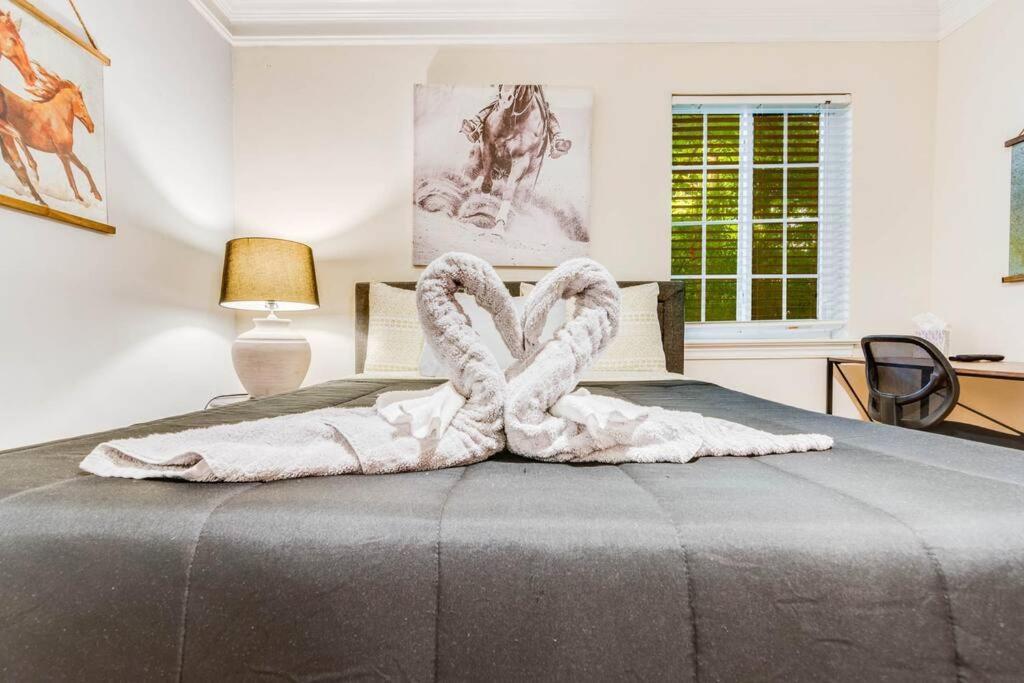 Stunning Atl 5Bdr Home Near Cdc Emory Sleeps 12 Atlanta Exterior foto