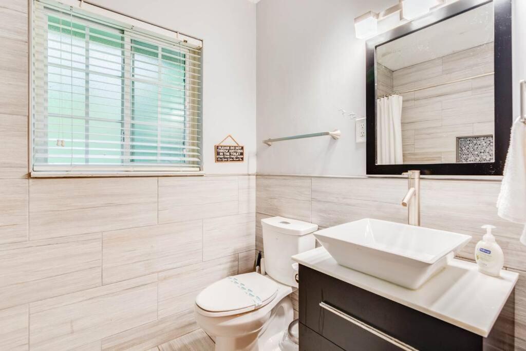 Stunning Atl 5Bdr Home Near Cdc Emory Sleeps 12 Atlanta Exterior foto